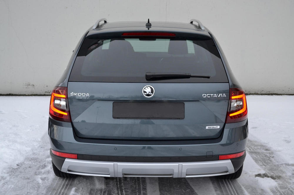 5ab5f2eedd91e_SkodaOctaviaScout.thumb.jpg.927affd9ab0e5f5b960e05c0f2f3f429.jpg
